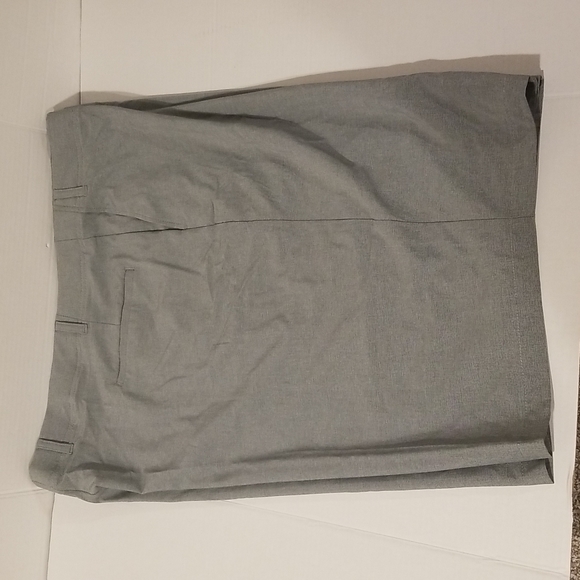 HAGGAR size 54 big & tall mens active casual flat front gray shorts zip pocket - Picture 2 of 4